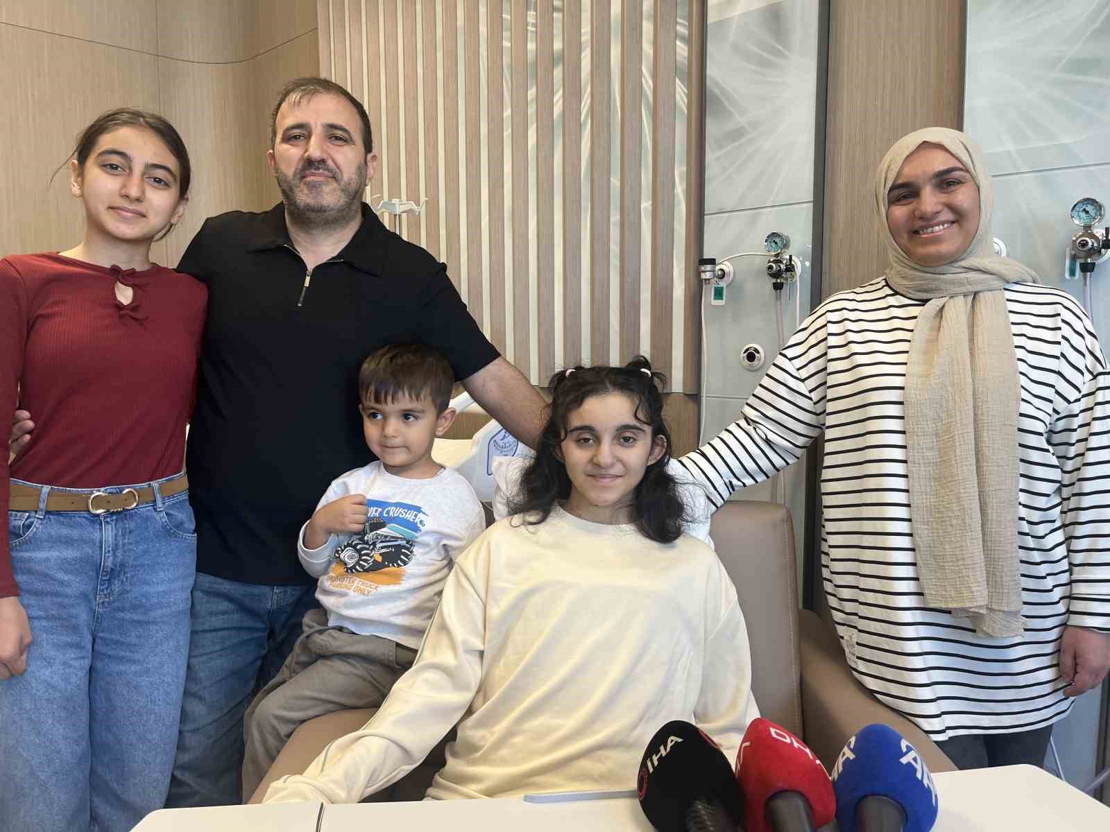 organ bekleyen izmirli genc kiz icin nefes kesen nakil 0 qWlLt95N