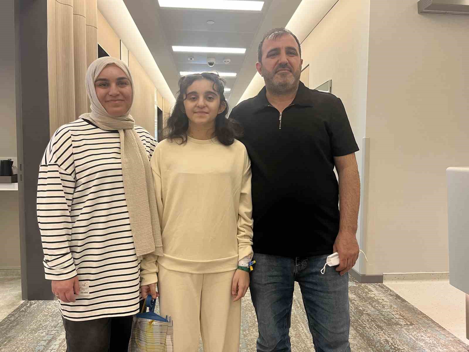 organ bekleyen izmirli genc kiz icin nefes kesen nakil 4 B4HpS1rV