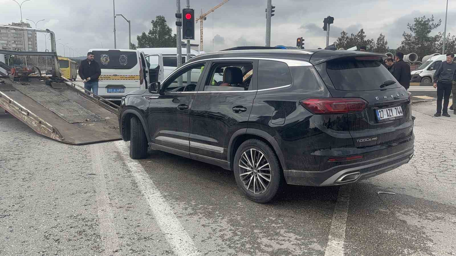 orgut uyeliginden aranan sahis polis kovalamasi sonucu yakalandi 1 cyJ1OQ4i