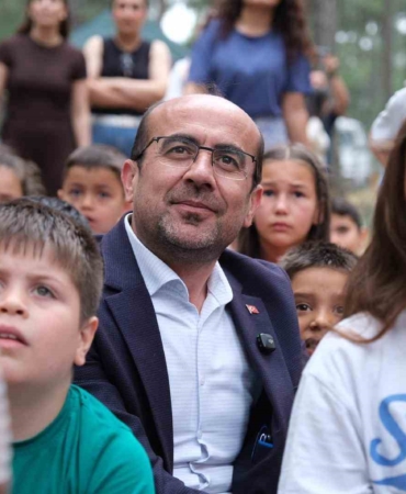orhanelide-yil-sonu-sergisi-ve-cocuk-senligi-renkli-goruntulere-sahne-oldu-T9iZDR8w.jpg