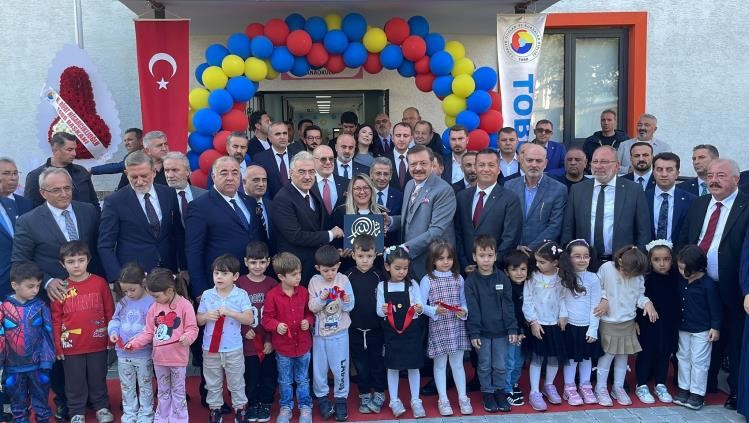 orhangazide anaokulunun resmi acilisini tobb baskani yapti 4 7lfrAe4G