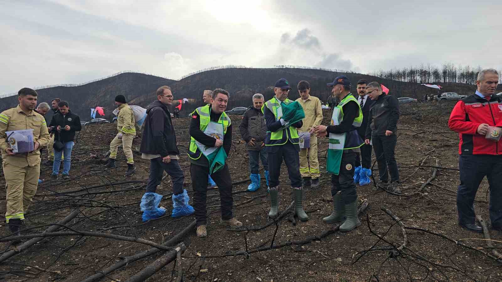 orman koylerine 20 yeni tanker yanan sahalara da tohumlama 10 E6Wkzk9Z