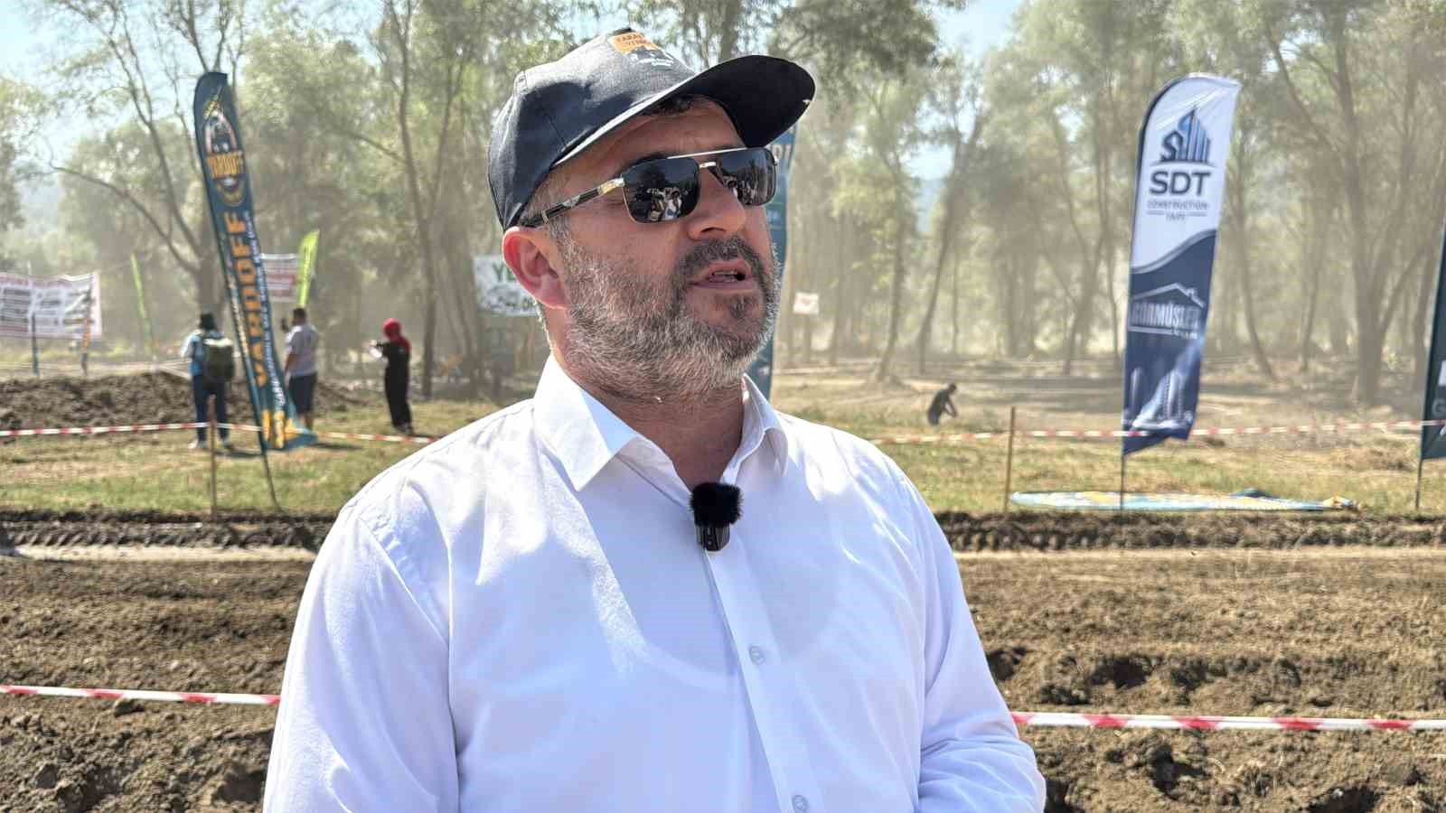Ormanın kalbinde nefes kesen mücadele: 62 araç aynı parkurda 11 ormanin kalbinde nefes kesen mucadele 62 arac ayni parkurda 7 L1bZ6USW