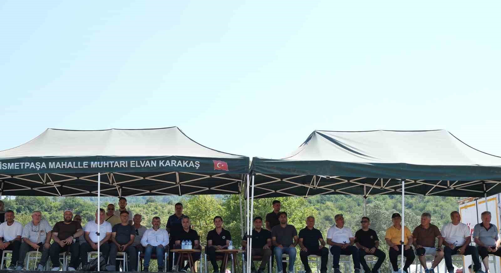 Ormanın kalbinde nefes kesen mücadele: 62 araç aynı parkurda 12 ormanin kalbinde nefes kesen mucadele 62 arac ayni parkurda 8