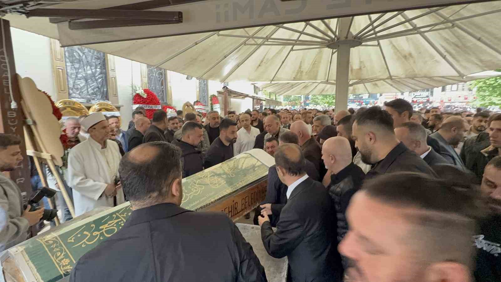 ortagini oldurmustu 3 sene once de kiz arkadasini yaralamis 3 5wrBObWS