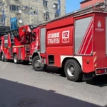 ortakoyde-iett-otobusunden-dumanlar-yukseldi-motor-arizasi-trafige-neden-oldu-AiEUqkuS.jpg