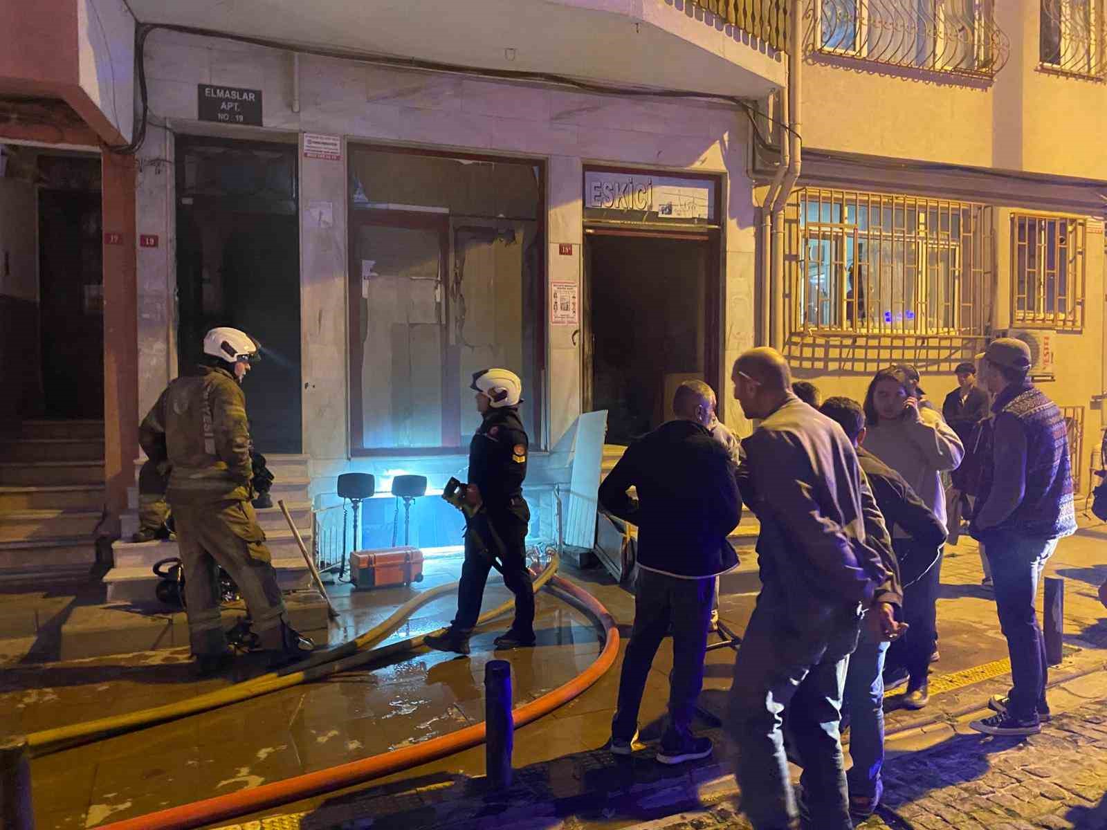 ortakoyde korkutan yangin 2