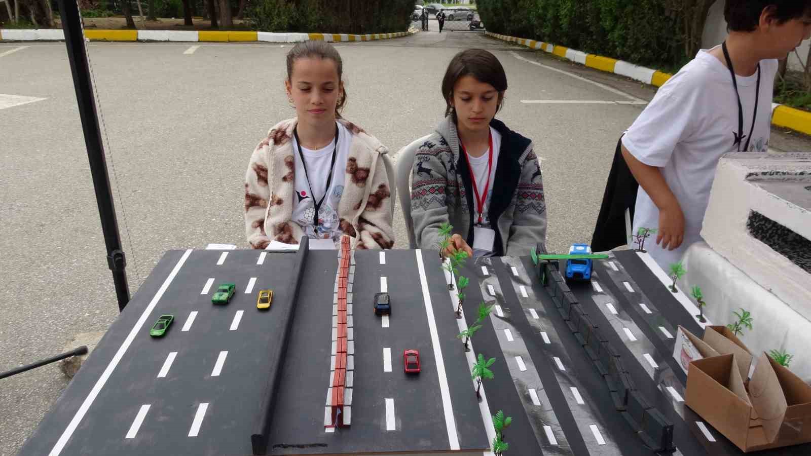 ortaokul ogrencilerinden yapay zek destekli akilli geri donusum sistemi 2 M4gEA2vi