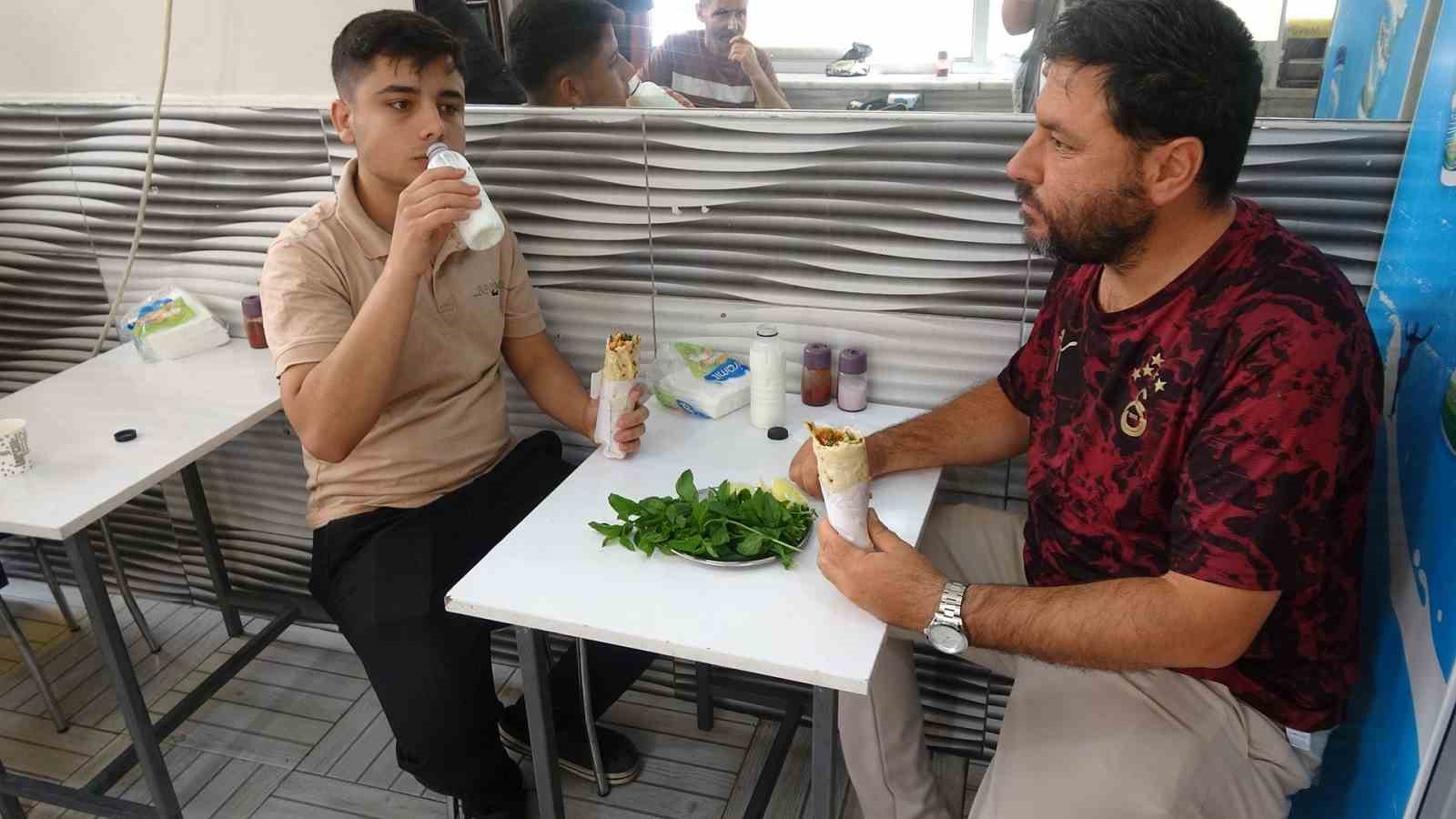 oruk kebabi sofralarin vazgecilmezi 2 pMiraqk1