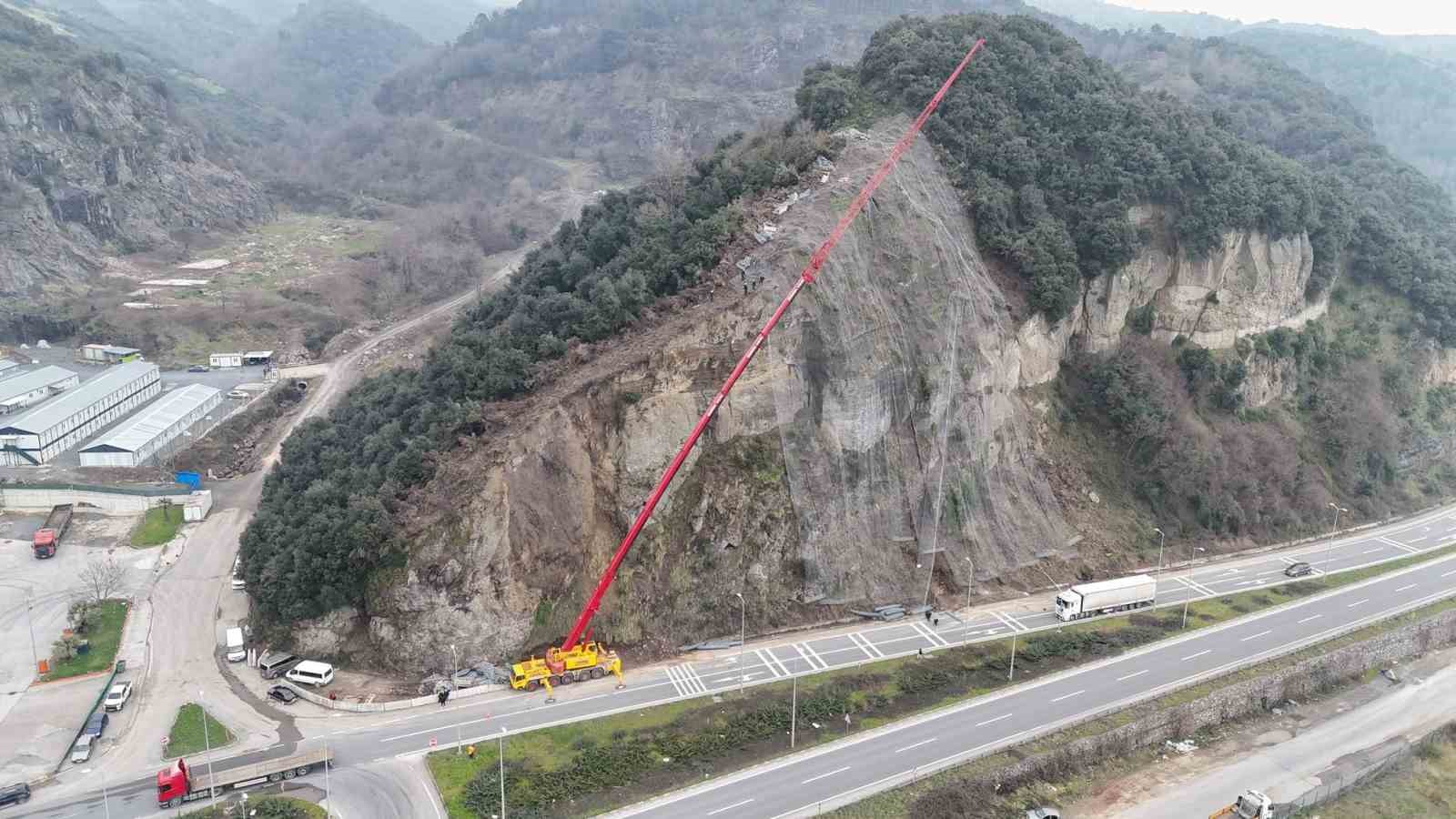 orumcek adamlar yamaclari celik aglarla oruyor 2