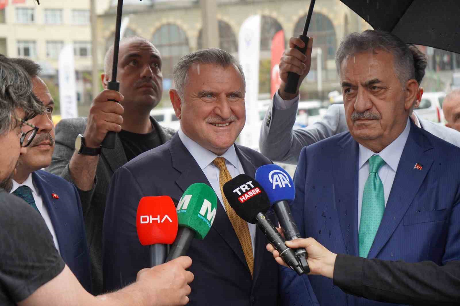 Osman Aşkın Bak: "Ülkemizde hiçbir şey kapalı kalmasın, açıklansın, araştırılsın" 6 osman askin bak ulkemizde hicbir sey kapali kalmasin aciklansin arastirilsin 2 vZEdwDfK