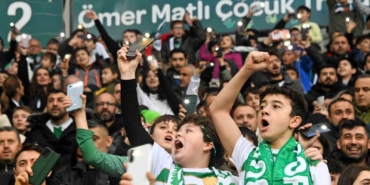 osmangazi-belediyesi-100-cocugu-bursaspor-ile-bulusturdu-kTBFiFGQ.jpg