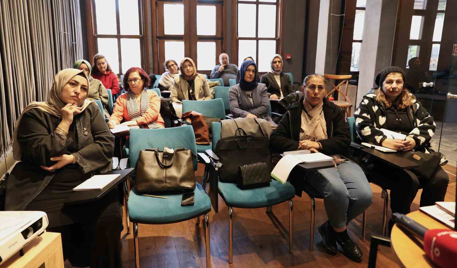 osmangazi belediyesi oyku yazmayi atolye calismalariyla ogretiyor 3 jN6eVGQ7