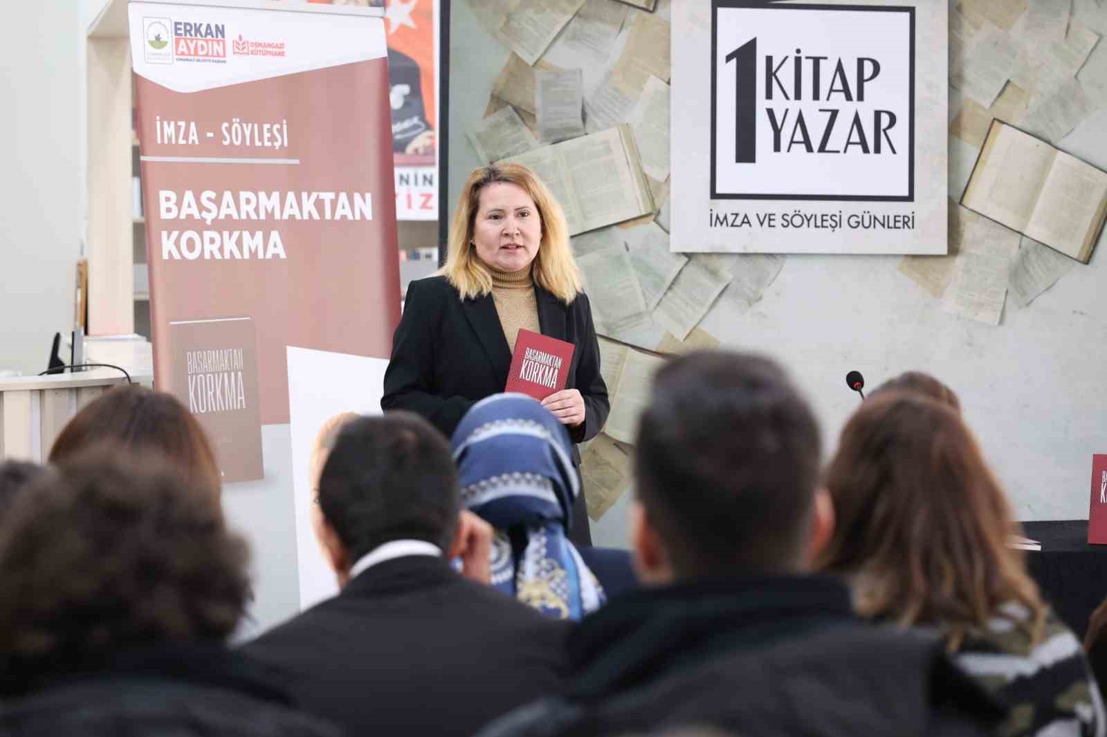 osmangazi belediyesi sevilen yazarlari okurlariyla bulusturuyor 2