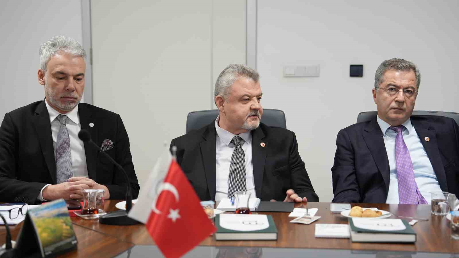 osmangazi belediyesinde yil sonu degerlendirme toplantisi gerceklestirildi 3 qbGBMG1u