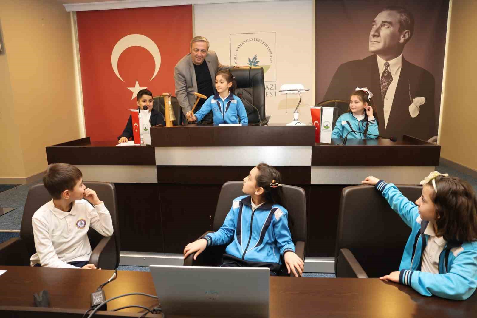 osmangazi belediyesinden cocuklara yerel yonetim bilinci 1