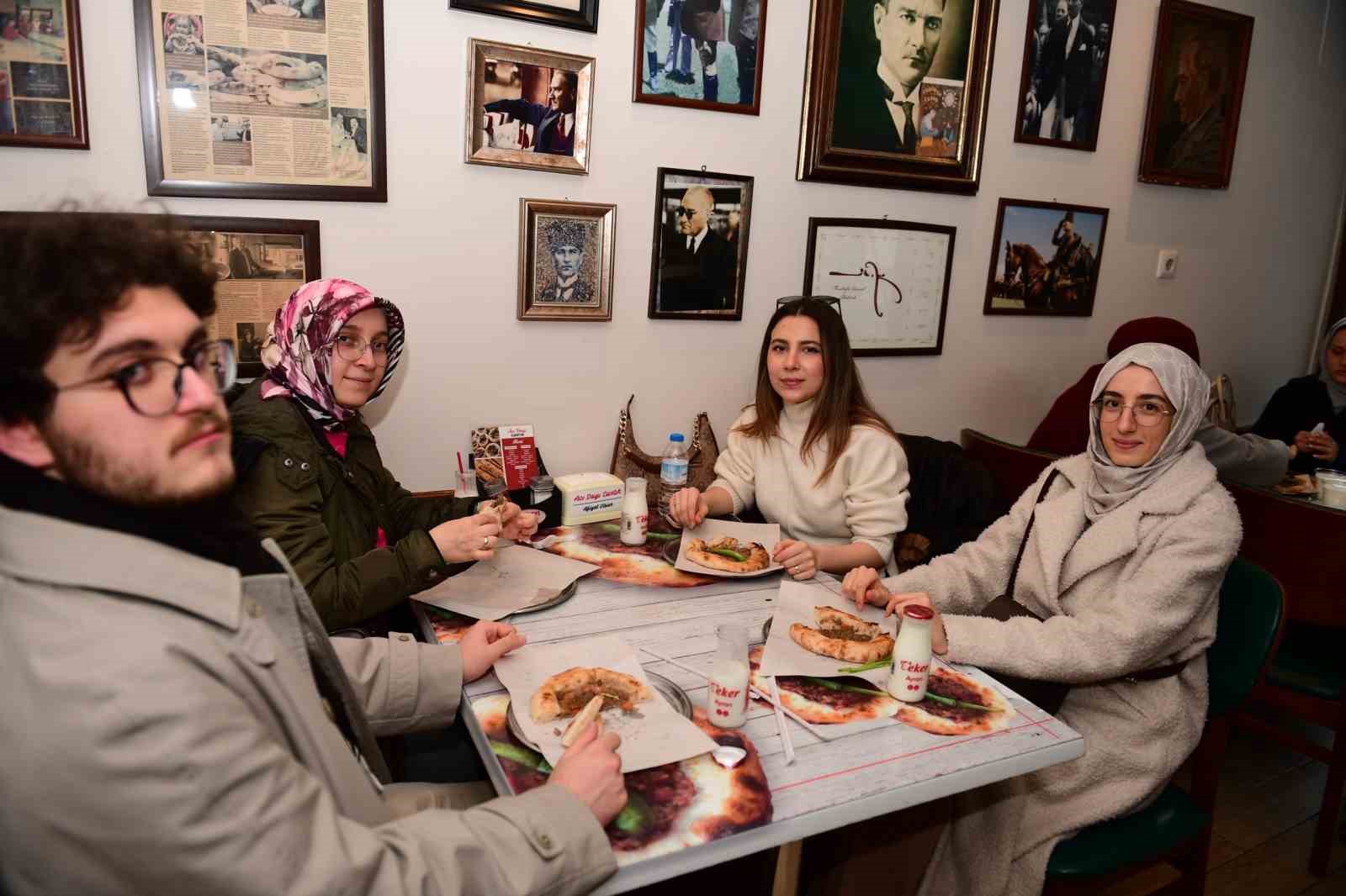 osmangazi belediyesinden genclere lezzet dolu tanitim 2 dM8jOD3U