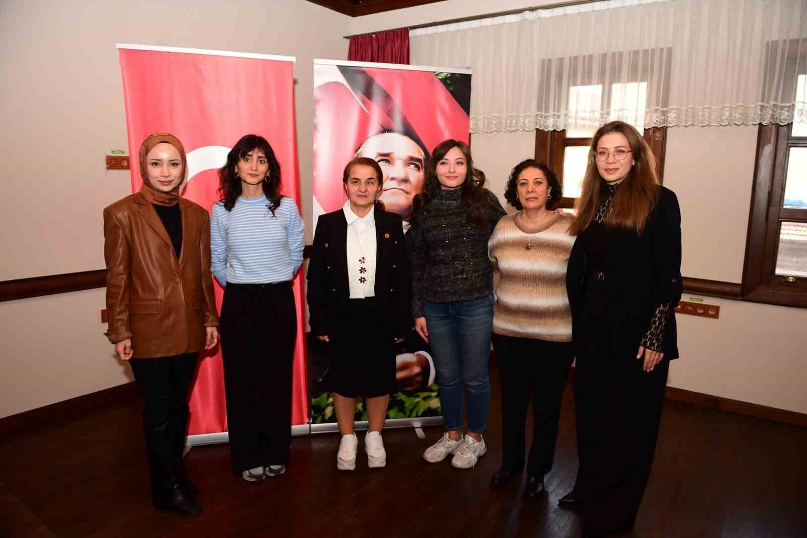 osmangazi belediyesinden kadin sagligina farkindalik paneli 4 nfmVtiBi