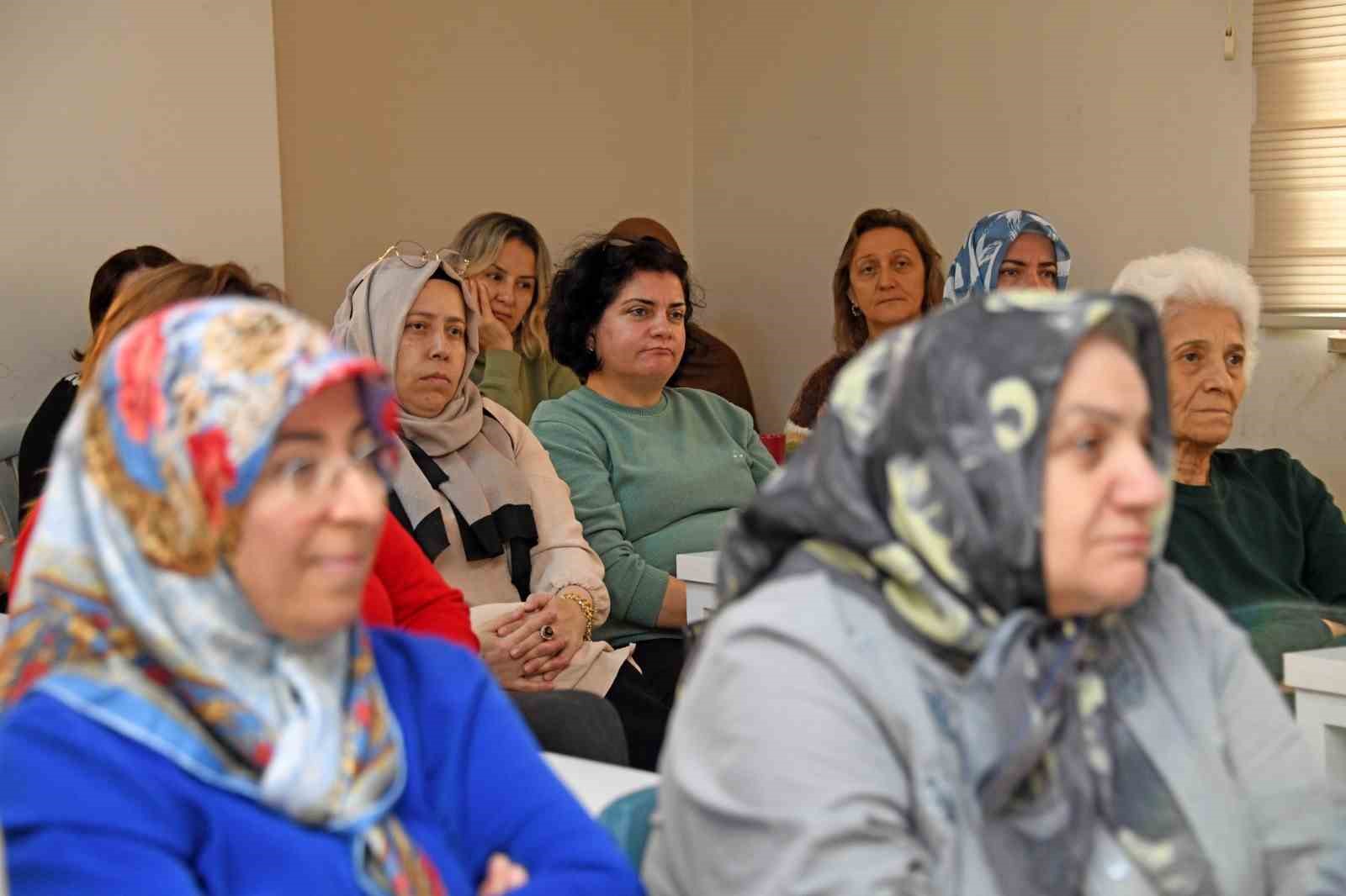osmangazi belediyesinden kadin ve toplum baslikli soylesi 0 mOk1Rynn