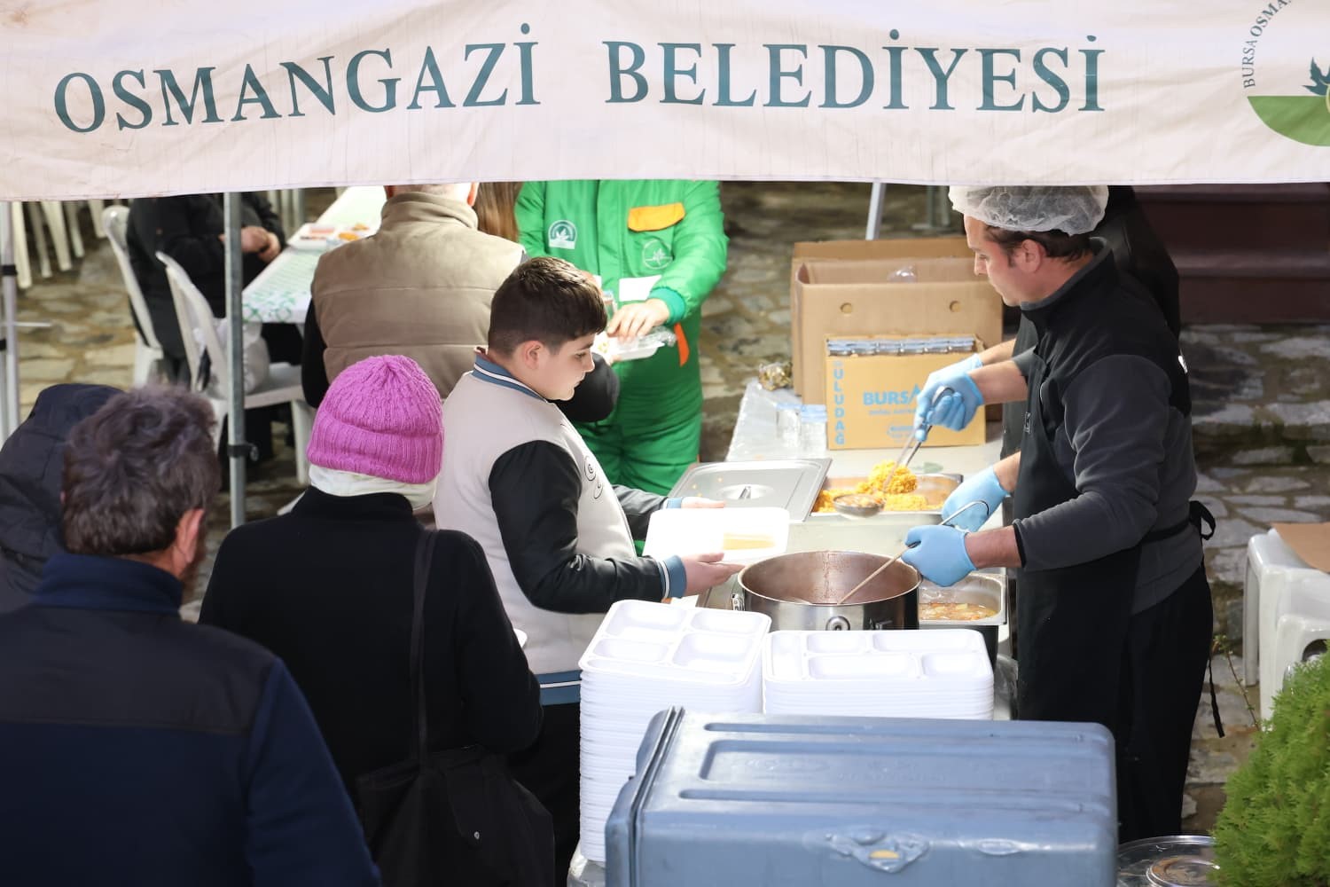 osmangazi belediyesinden kardeslik sofrasi 5 7mu9kfT6