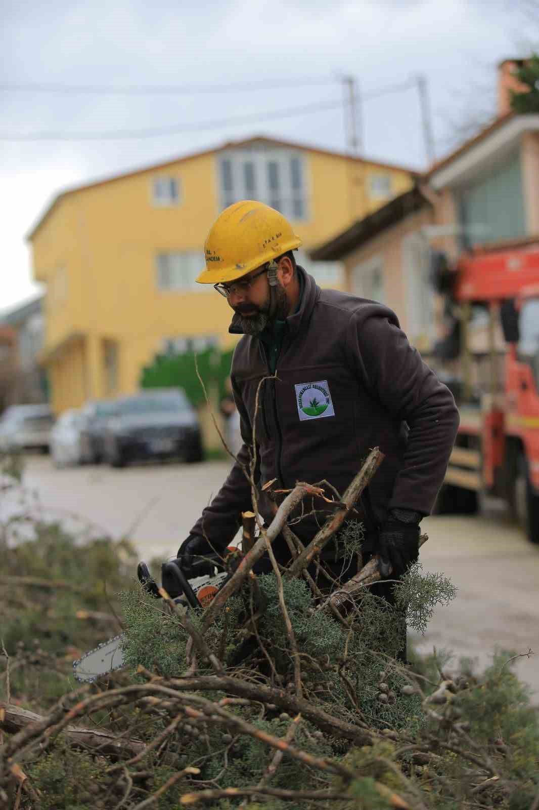 osmangazi belediyesinden lodosa karsi etkin mudahale 2 YyR8Lakv