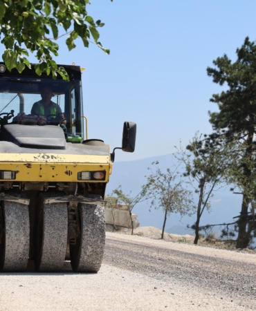 osmangazi-dagakca-mahallesi-yol-genisletme-asfalt