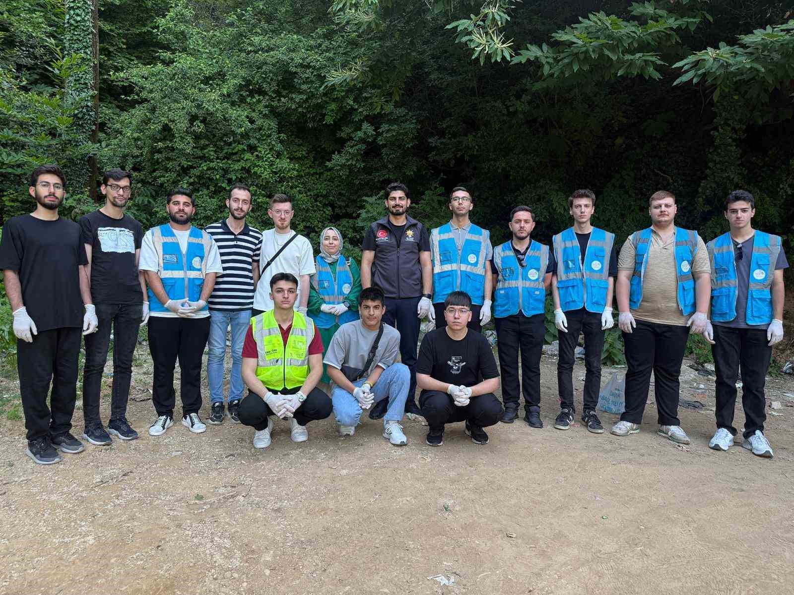 Osmangazi Gençlik Kolları’ndan çevre haftası etkinliği 4 osmangazi genclik kollarindan cevre haftasi etkinligi 0 N4665MuI
