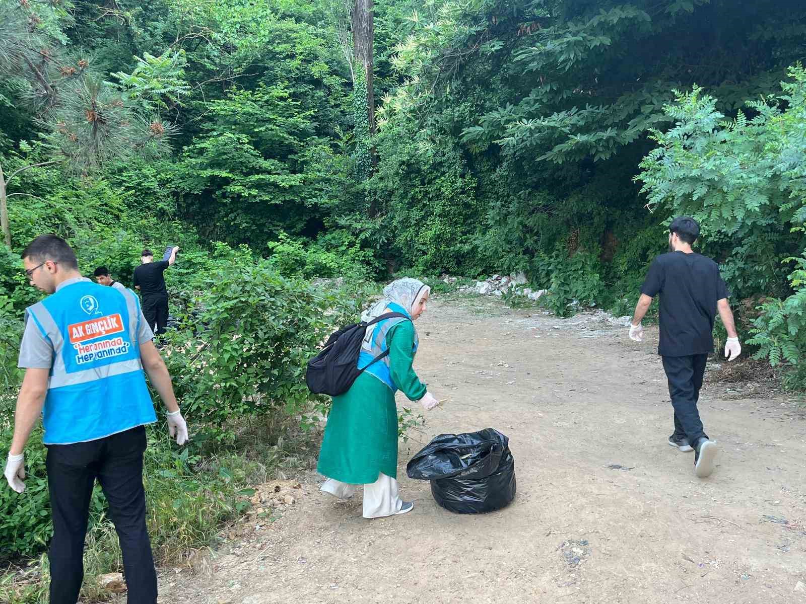 Osmangazi Gençlik Kolları’ndan çevre haftası etkinliği 5 osmangazi genclik kollarindan cevre haftasi etkinligi 1 HCyTZJ5i