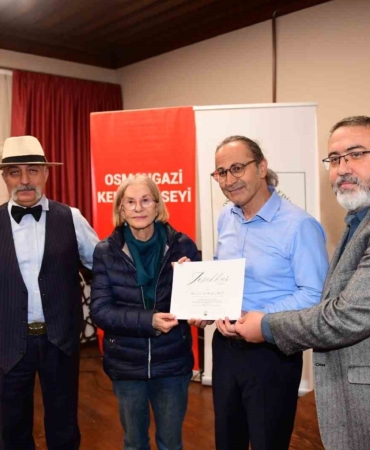 osmangazide-7den-70e-felsefe-yolculugu-basladi-yiTkB3pq.jpg