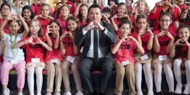 osmangazide-ana-baba-okulu-kapilarini-aciyor-yVym7xZl.jpg