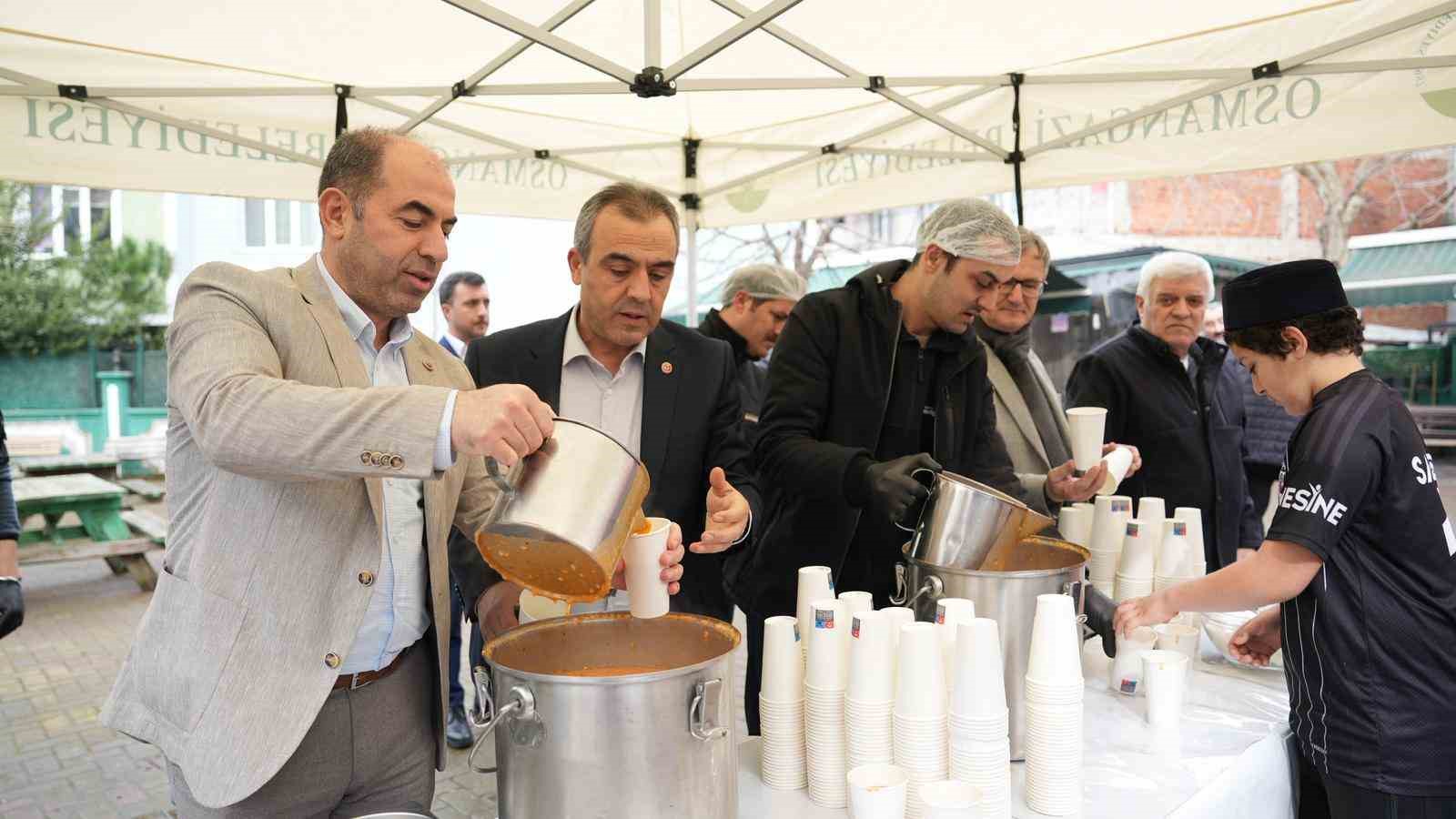 osmangazide baskan mehmet akif mahallesi sakinlerini dinledi 6 K3n6Tkmw