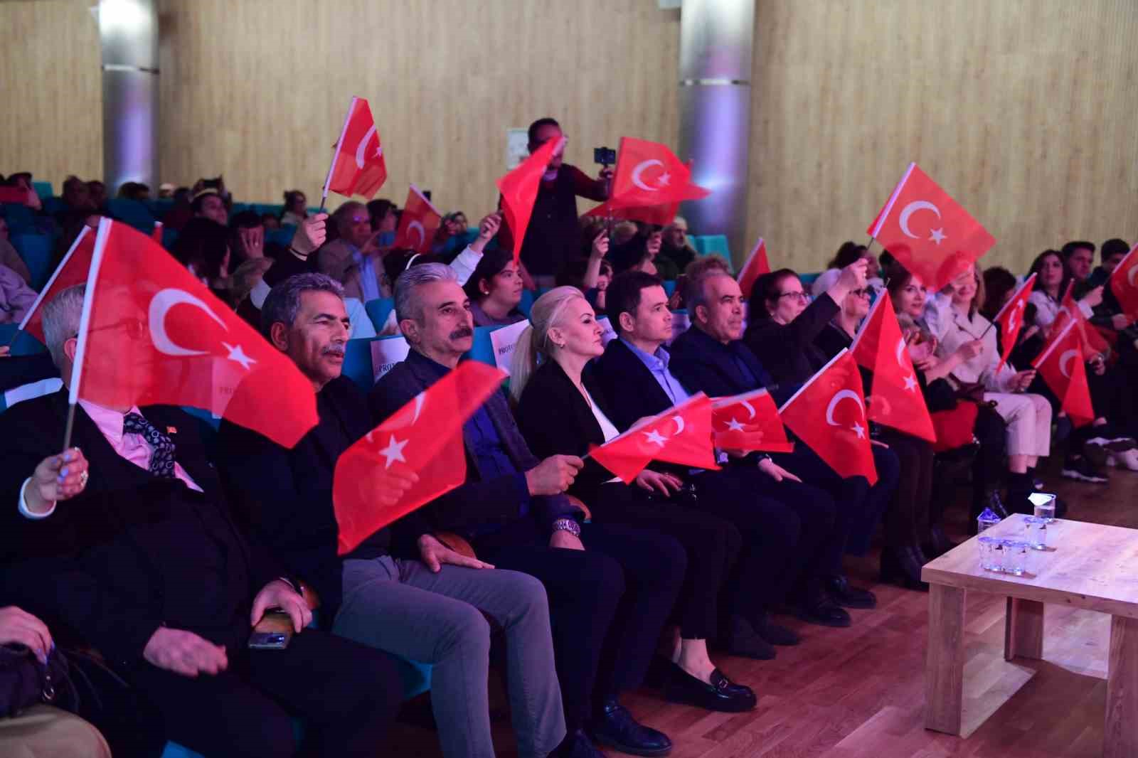 osmangazide canakkale ruhu yureklere islendi 3 MXhbRVYz