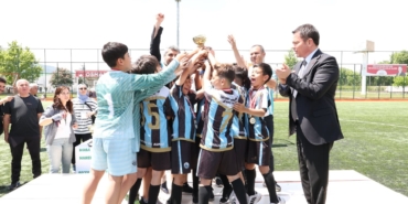 osmangazide-cocuk-olimpiyatlari-nefes-kesen-yarislara-sahne-oldu-VTpgF9Fx.jpg