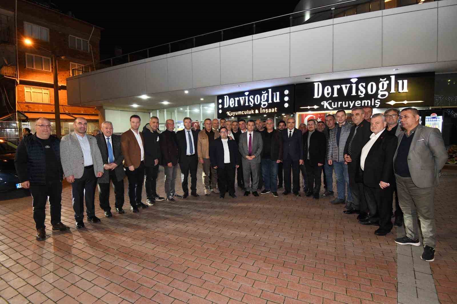 osmangazide dayanismanin adresi demirtas oldu 5 XnMEl88A