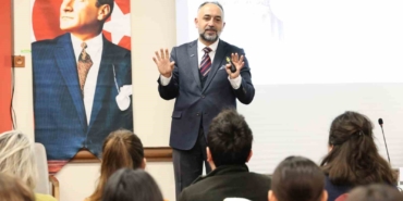 osmangazide-felsefe-bulusmalari-devam-ediyor-IOshtBmS.jpg