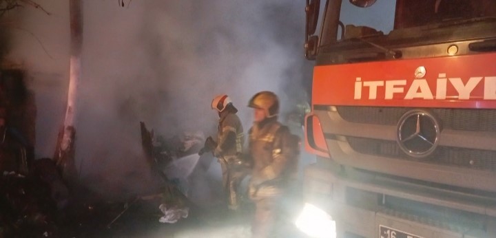 osmangazide gece saatlerinde yangin panigi 1 yarali 2 17eqOMWd