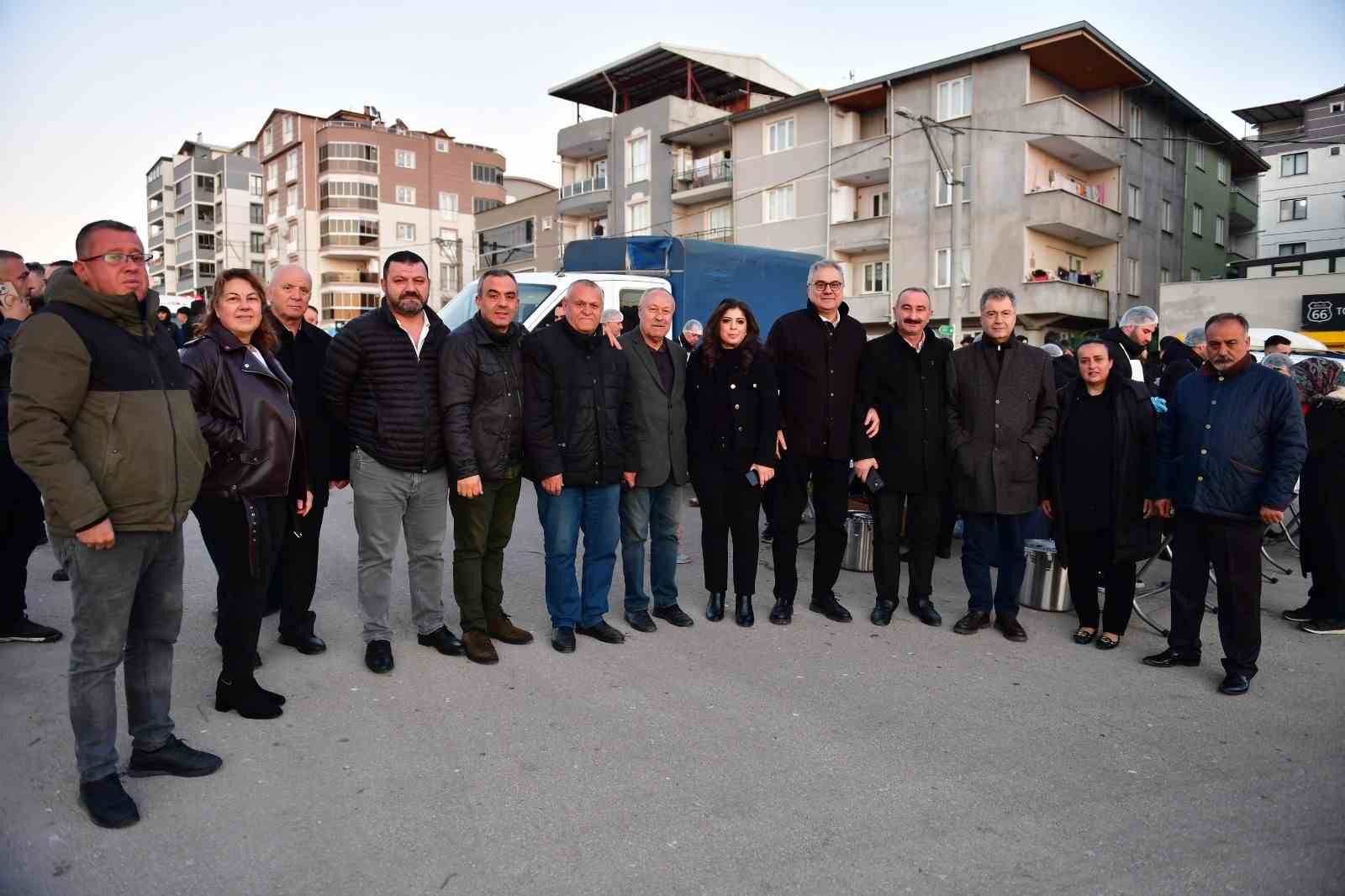 osmangazide gonul sofralari gecit mahallesinde kuruldu 6 9TKjhRKH
