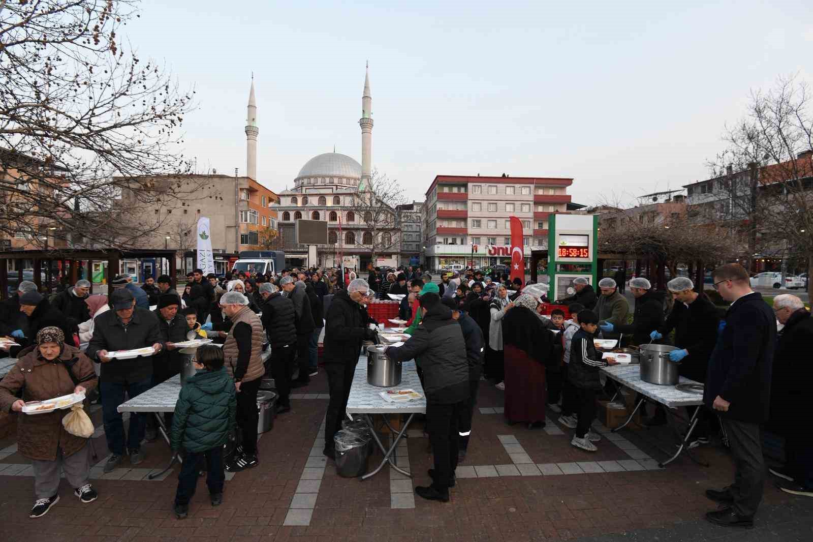 osmangazide gonul sofrasi baglarbasinda kuruldu 3 qpIlWA44