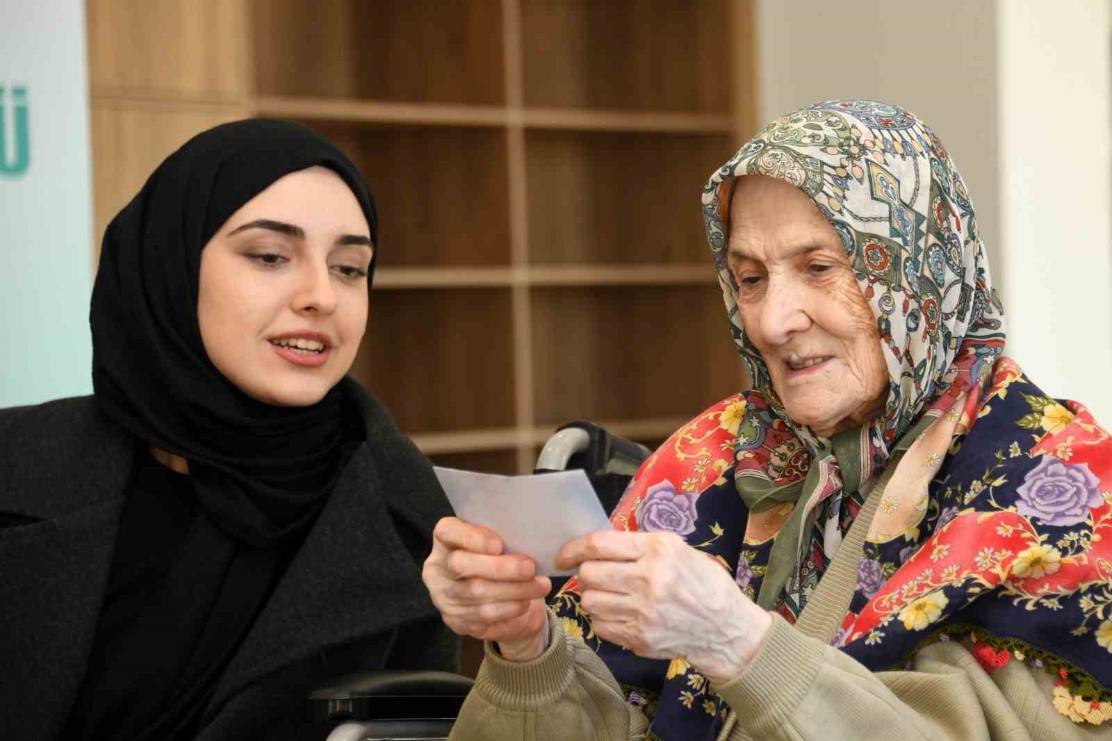 Osmangazi’de kelimeler kuşakları buluşturdu 7 osmangazide kelimeler kusaklari bulusturdu 3
