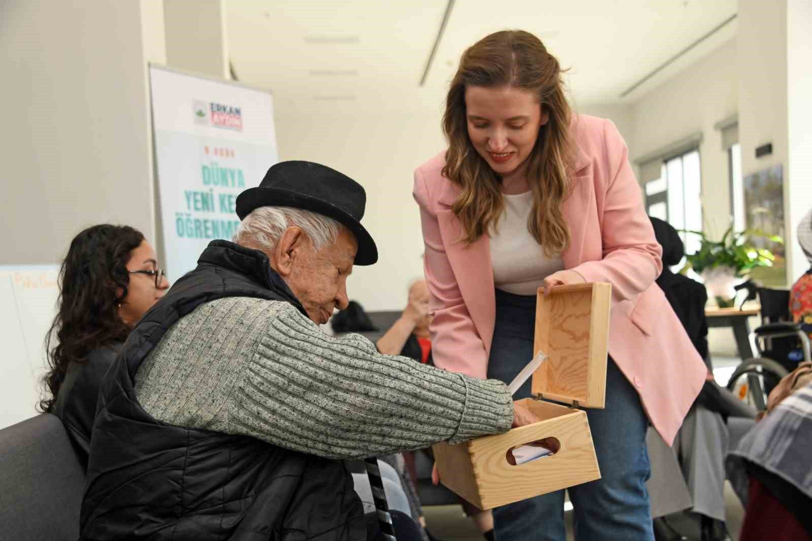 Osmangazi’de kelimeler kuşakları buluşturdu 9 osmangazide kelimeler kusaklari bulusturdu 5 WqaHgZLf