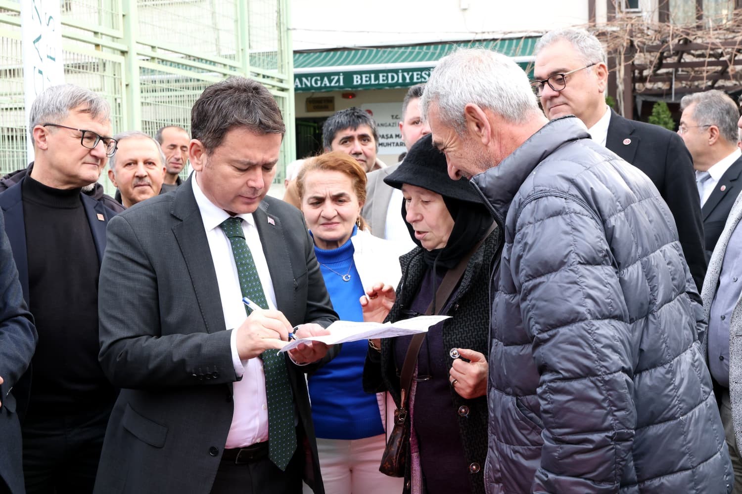 osmangazide mahalle bulusmalariyla hizmet sahada 7 JMTk3i3u