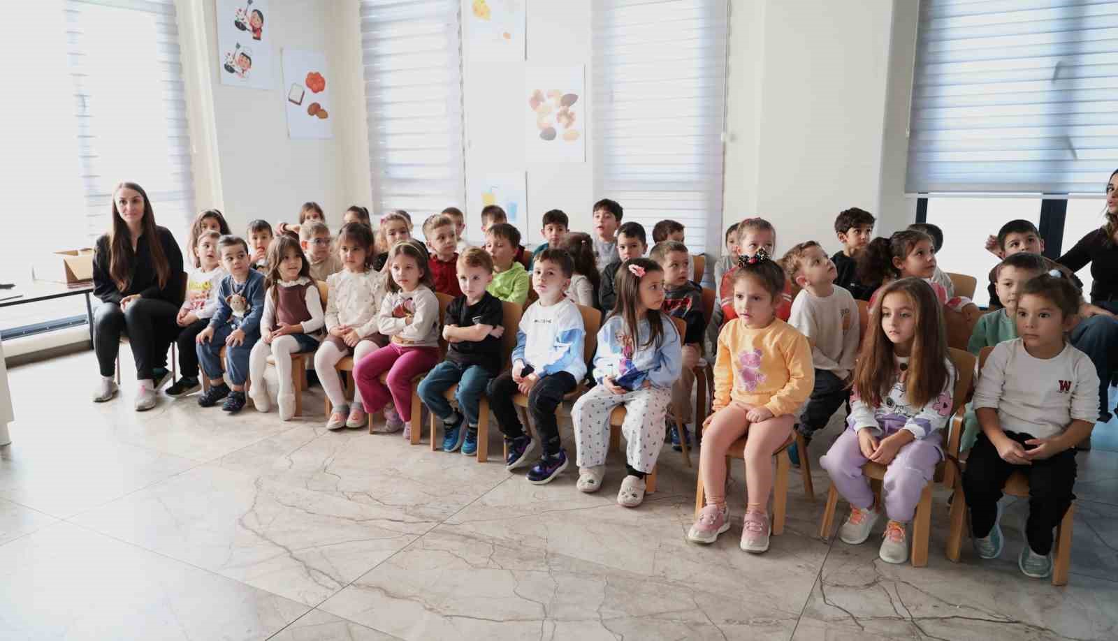 osmangazide minikler saglikli guluslerin sirrini ogrendi 3 7YG8JsPP