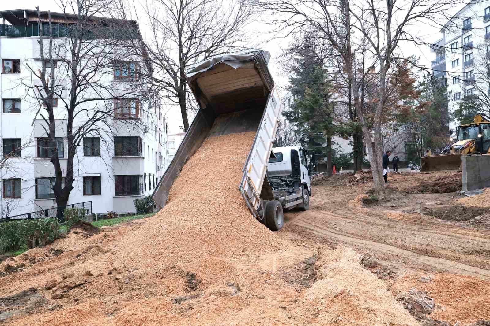 osmangazide parklar yenileniyor 1 TiUBZL4V