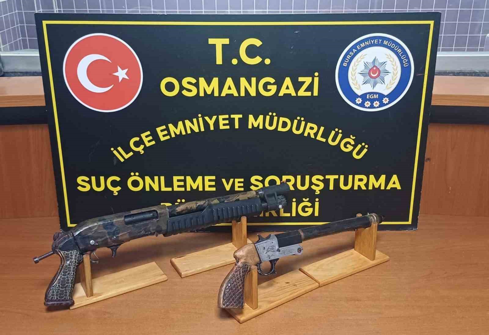 osmangazide ruhsatsiz silah operasyonu 3 gozalti 0 c6iFd5dO