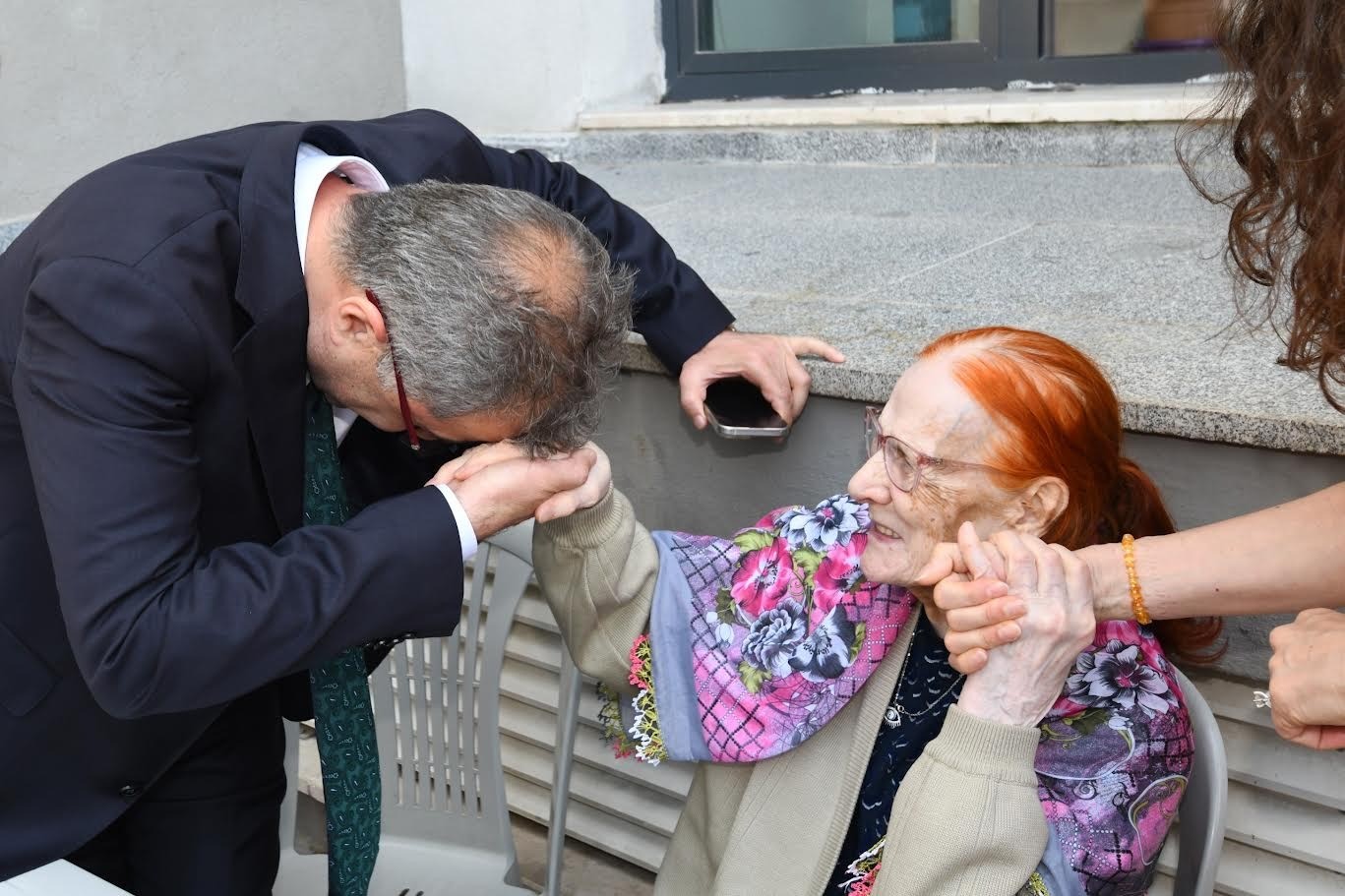 osmangazide sevgi ve dayanisma dolu etkinlik 1 HyzUefgJ