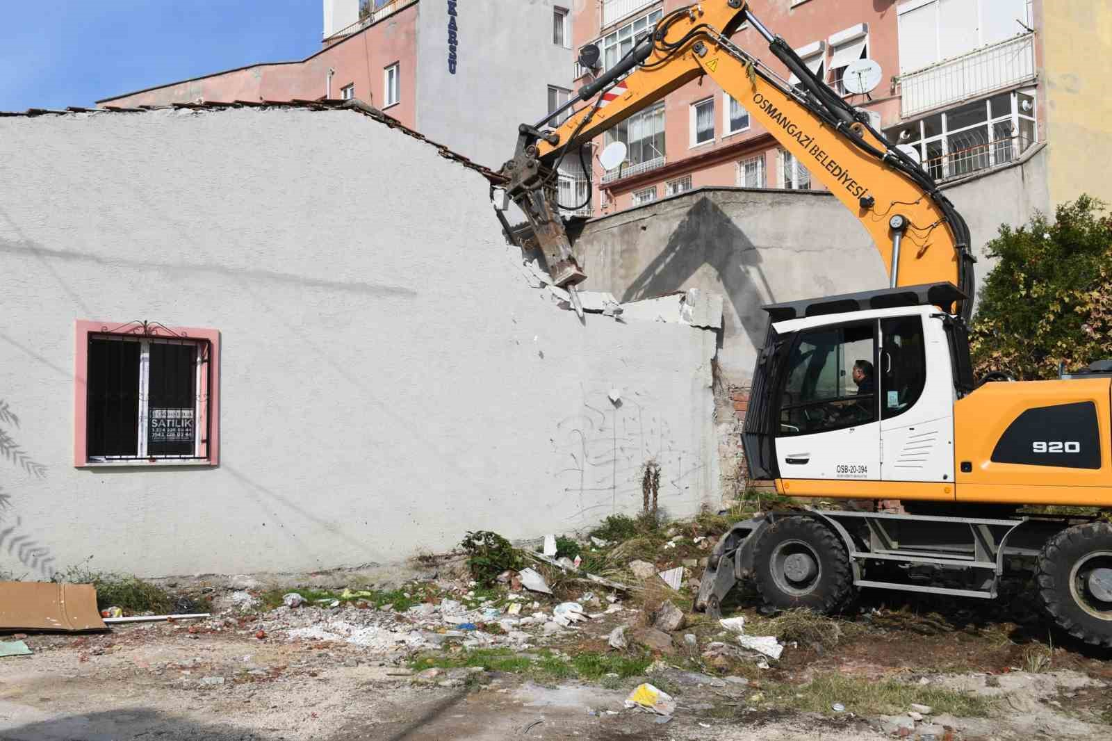 osmangazide tarihi koruyan yikim 3 1Jnpbnnn