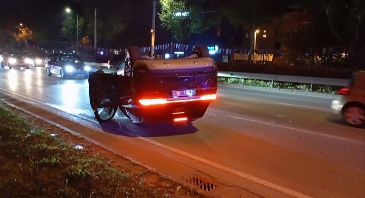 Osmangazi’de trafik kazası: Otomobil takla attı, 1 yaralı 7 osmangazide trafik kazasi otomobil takla atti 1 yarali 3 X5DYG3X4