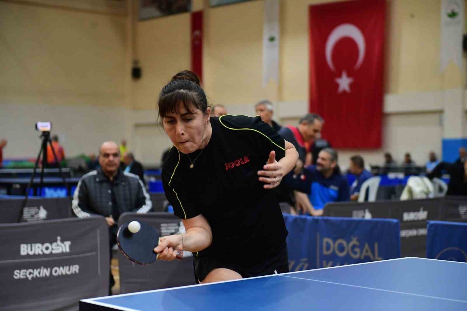 osmangazide veteran sporcular final icin ter doktu 4 CEKzSSkw