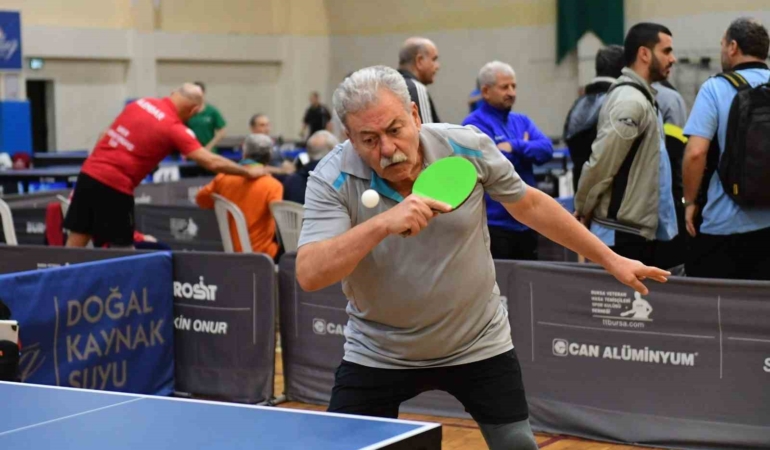 osmangazide-veteran-sporcular-final-icin-ter-doktu-K5EiFlGE.jpg