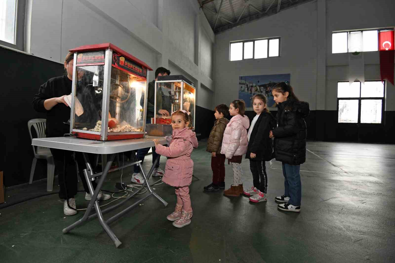 osmangazide yariyil tatiline sinema dokunusu 1 Ivufpw25